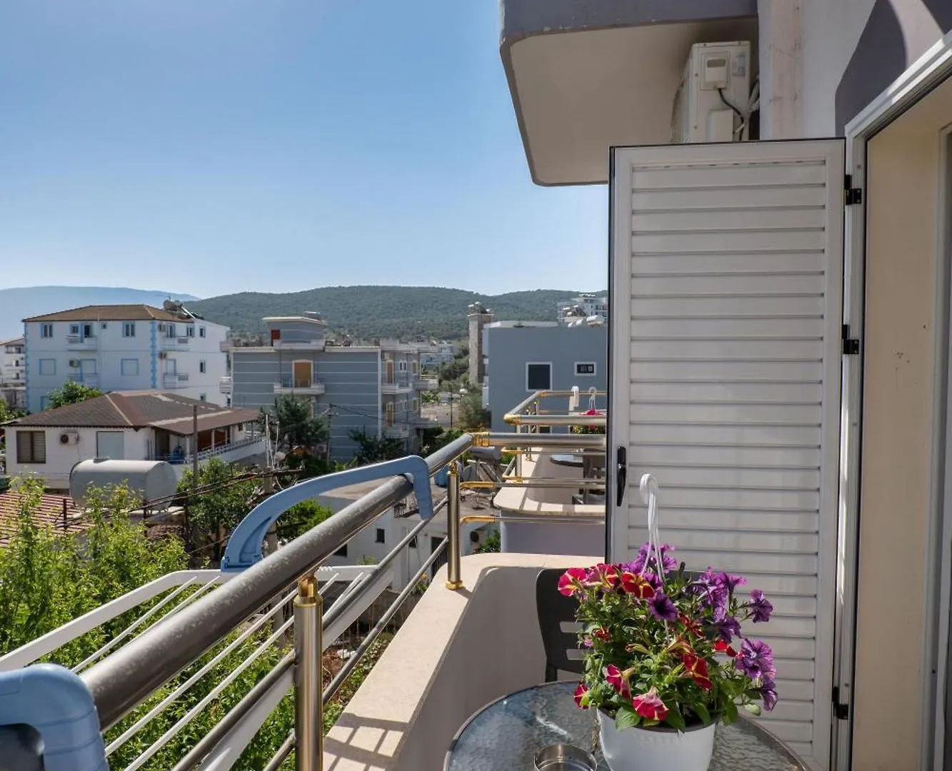 Villa Ari Ksamil Apartment