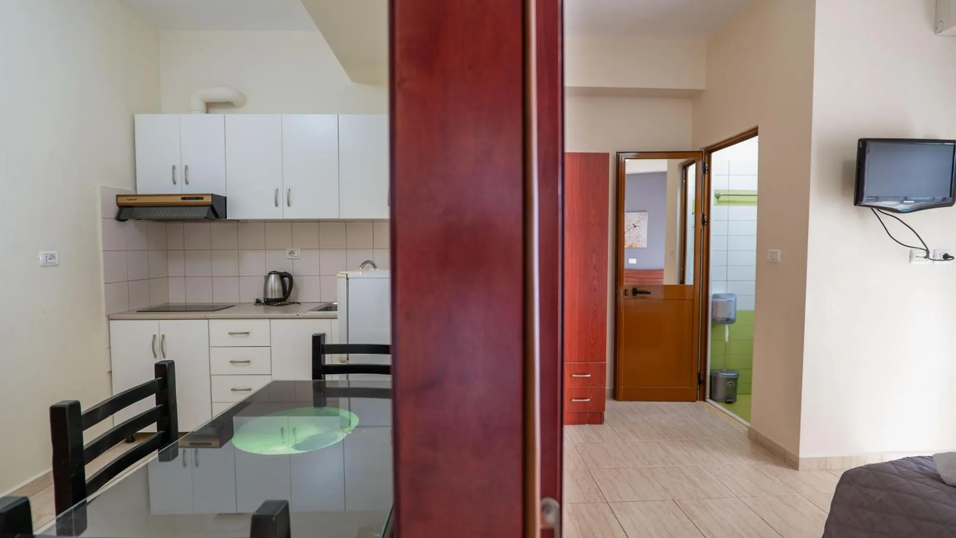 Villa Ari Ksamil Apartment
