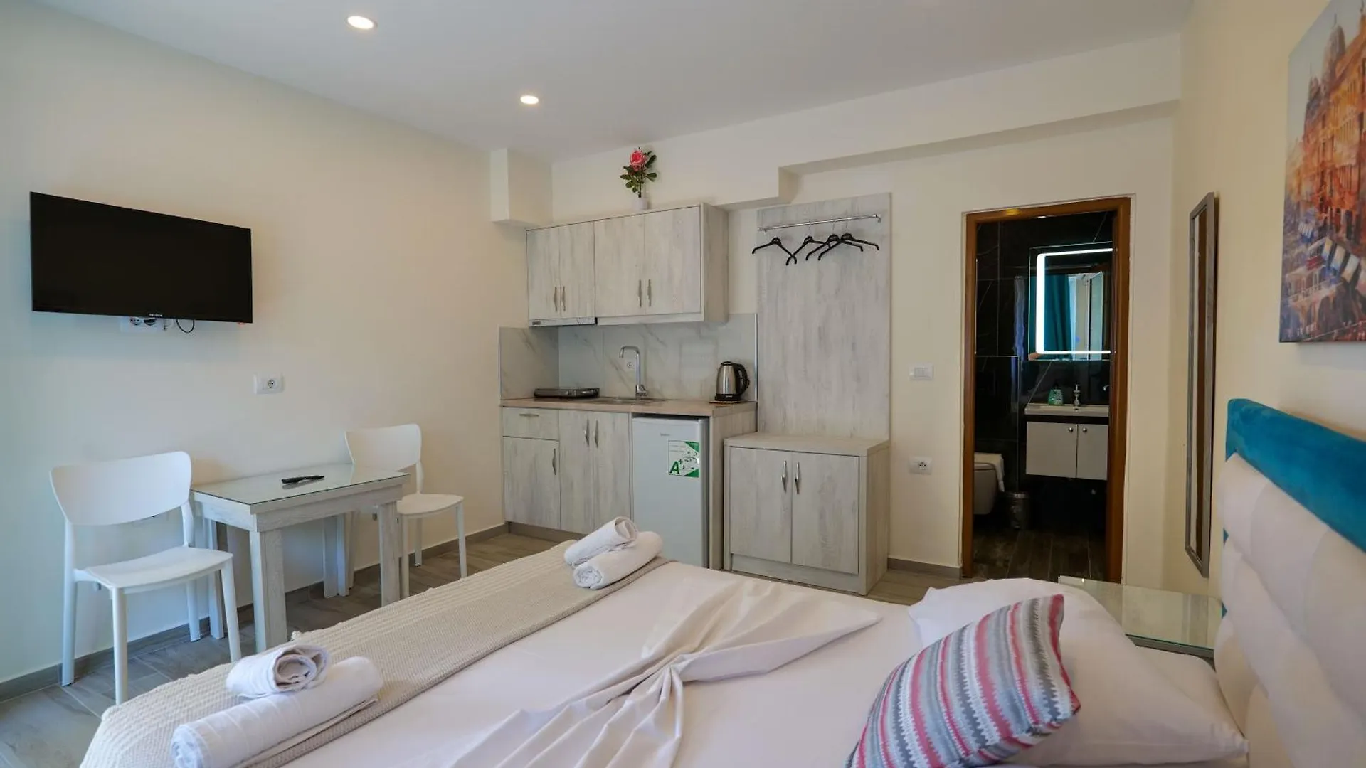 Villa Ari Ksamil Apartment
